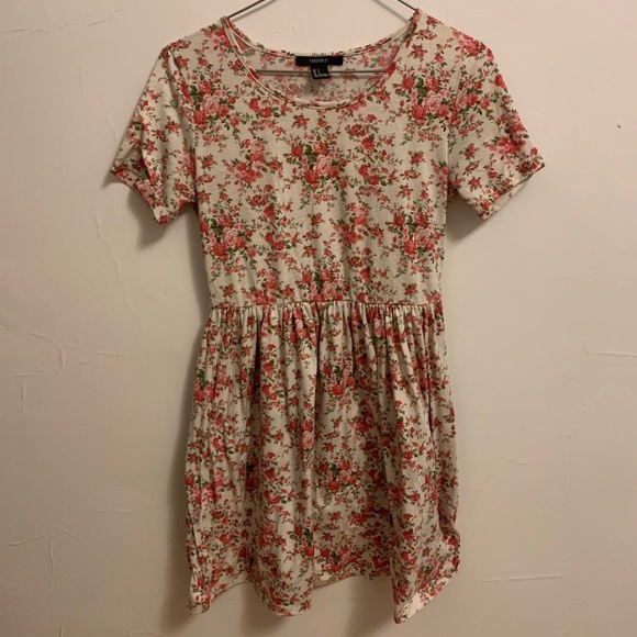 Forever 21 rose floral t-shirt flare sundress, size small, great condition - Picture 1 of 4